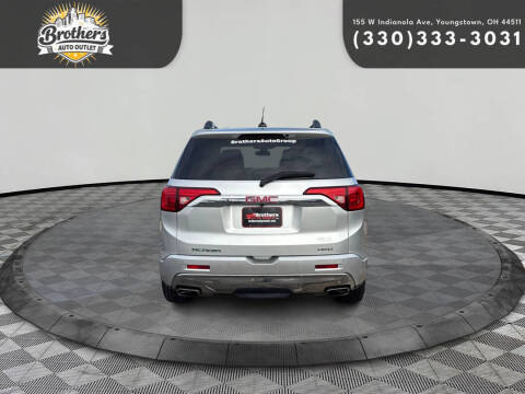 2017 GMC Acadia Denali