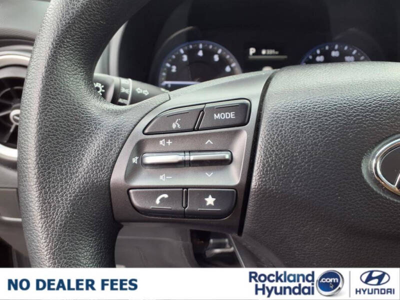 2022 Hyundai Kona SEL