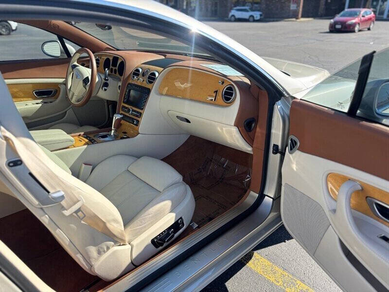 2009 Bentley Continental 28