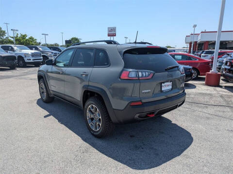 2022 Jeep Cherokee Trailhawk