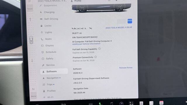 2023 Tesla Model X Standard Range