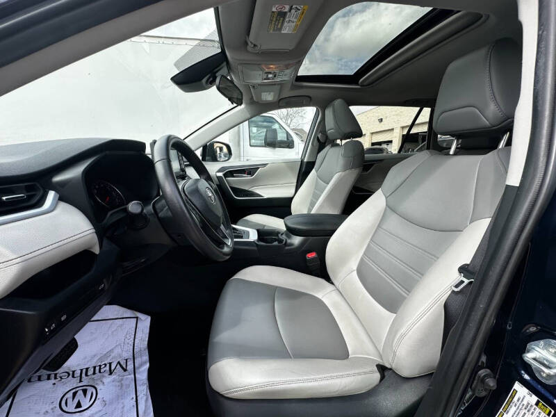 2021 Toyota RAV4 XLE Premium