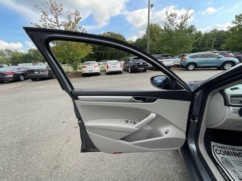 2019 Volkswagen Passat Wolfsburg