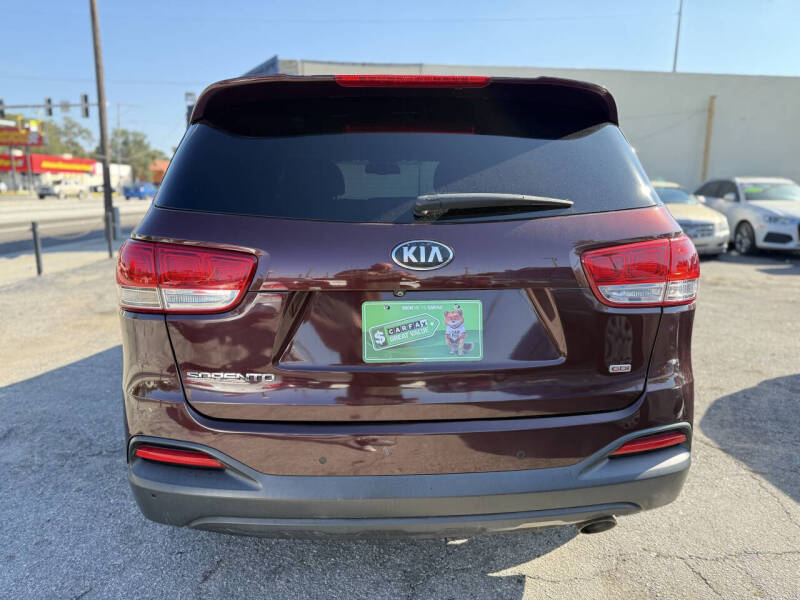 2018 Kia Sorento LX