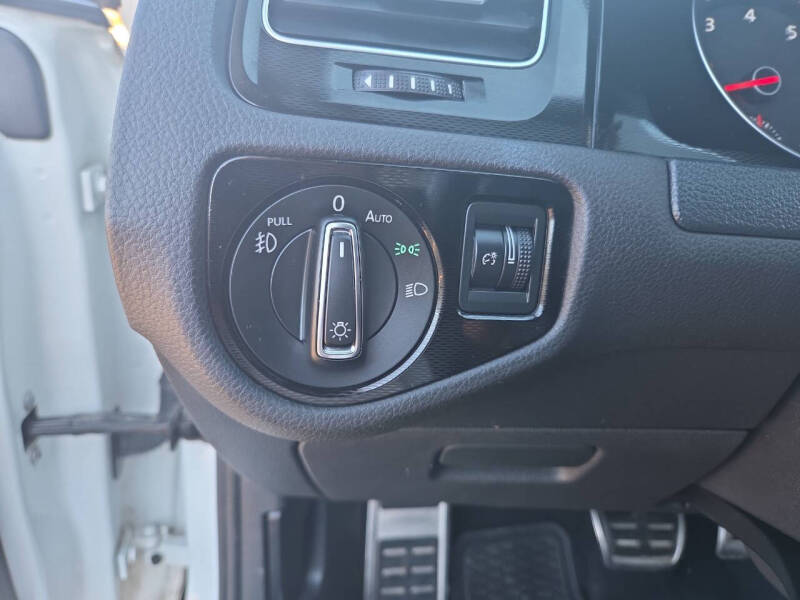 2015 Volkswagen Golf GTI SE