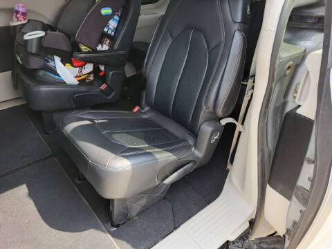 2018 Chrysler Pacifica Touring L