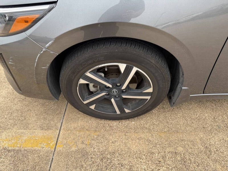 2024 Nissan Sentra SV