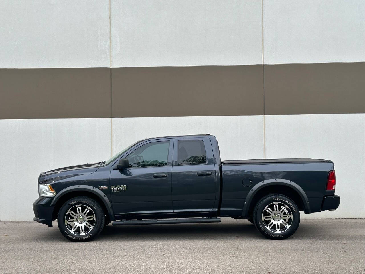 2019 Ram 1500 Classic for sale at Phoenix Motor Co in Romulus, MI