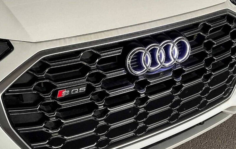 2023 Audi SQ5 Sportback 3.0T quattro Premium Plus