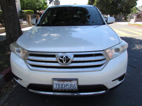 2013 Toyota Highlander Plus