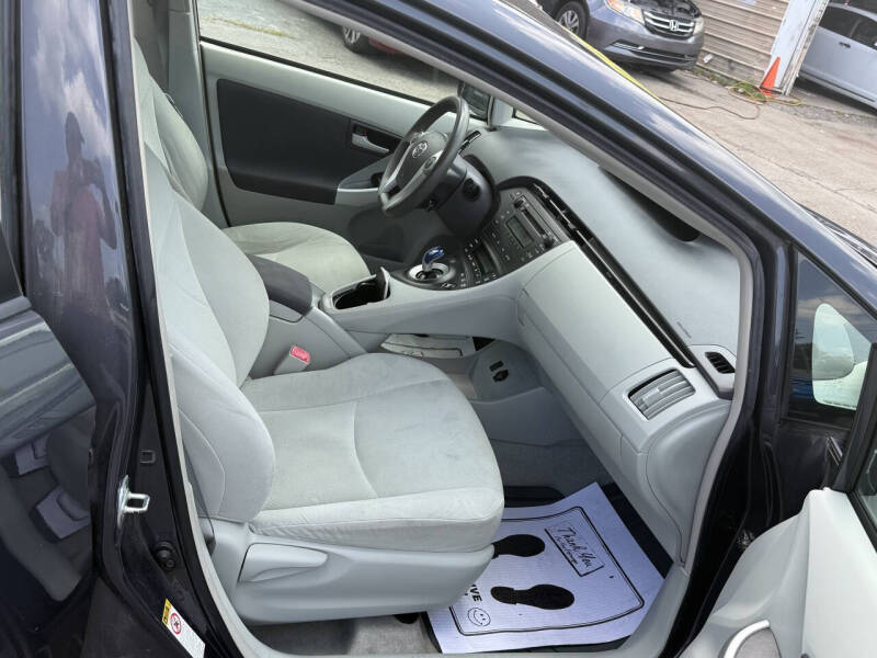 2011 Toyota Prius Five