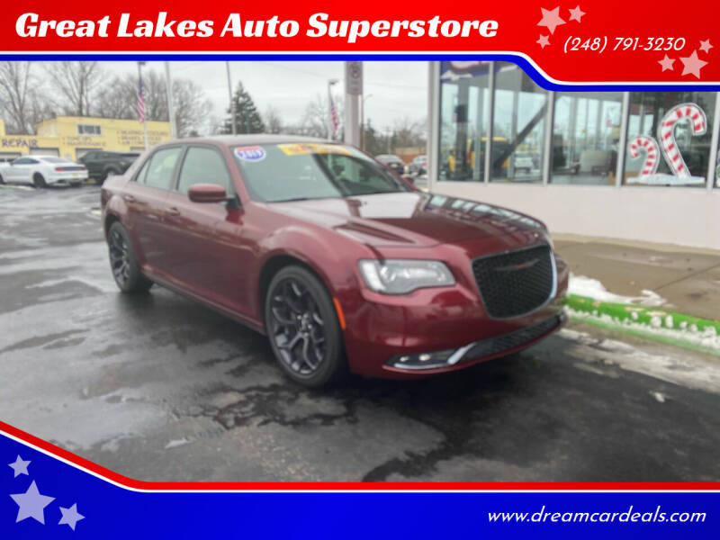 2019 Chrysler 300 for sale at Great Lakes Auto Superstore in Waterford Township MI