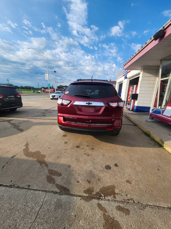 2017 Chevrolet Traverse LT