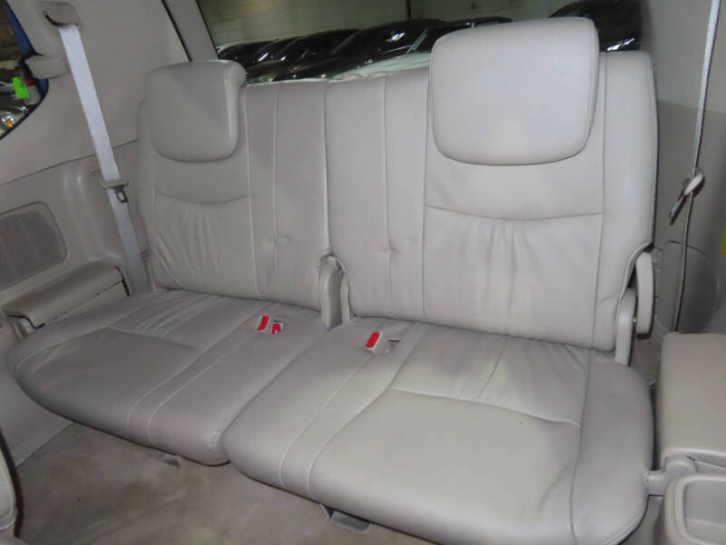 2004 Lexus GX 470