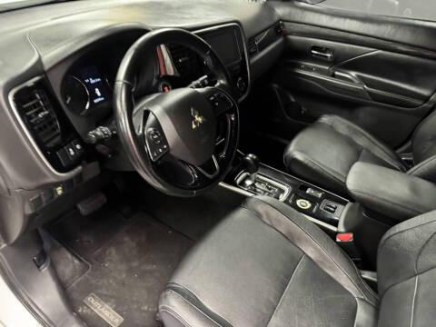 2017 Mitsubishi Outlander