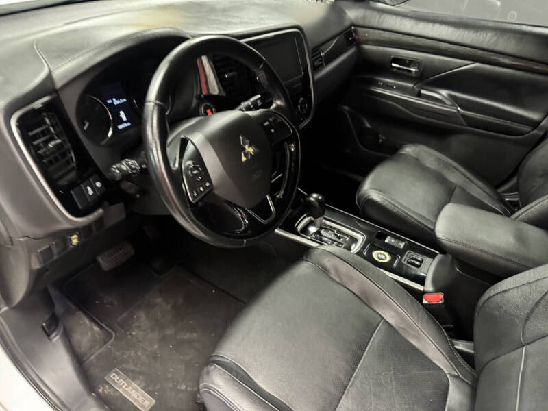 2017 Mitsubishi Outlander
