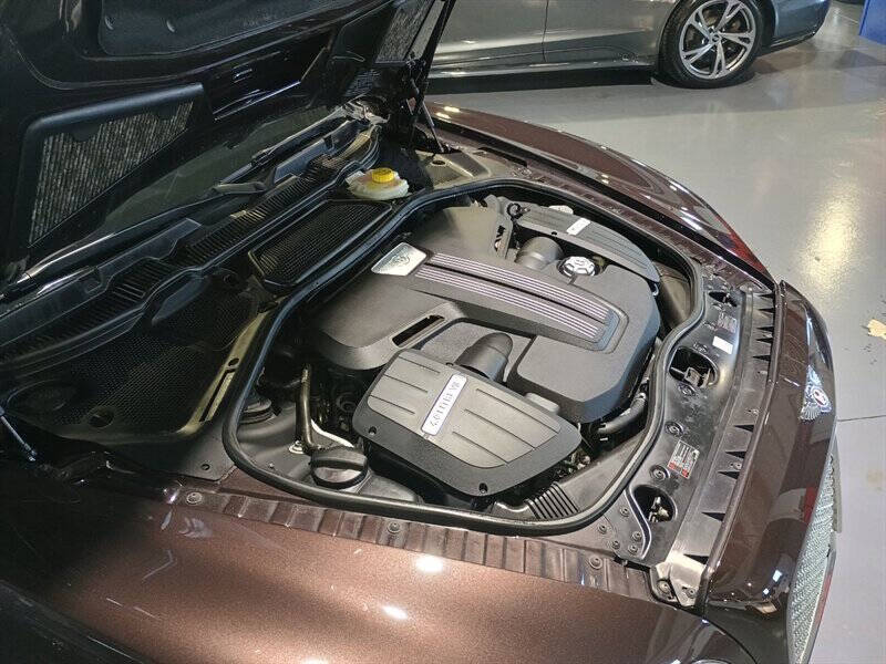 2016 Bentley Flying Spur 84