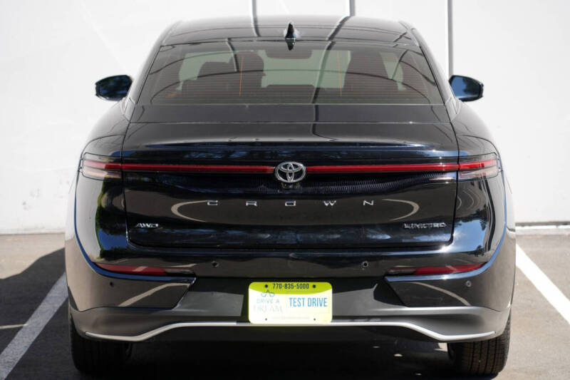 2023 Toyota Crown