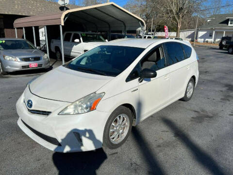 2013 Toyota Prius v Five