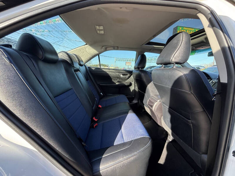 2016 Toyota Camry Special Edition