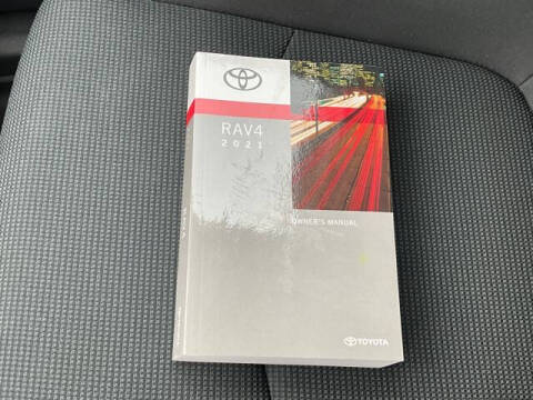 2021 Toyota RAV4 LE
