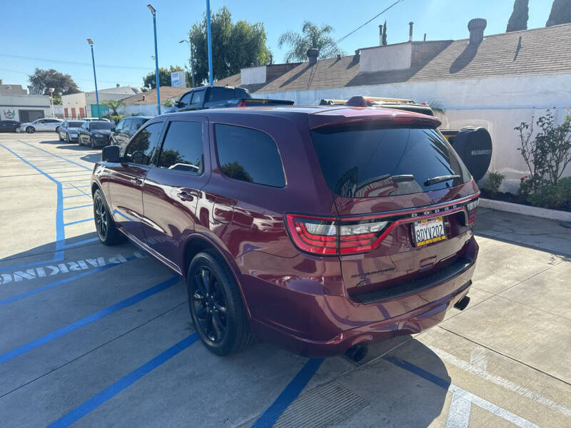 2018 Dodge Durango R/T photo 3