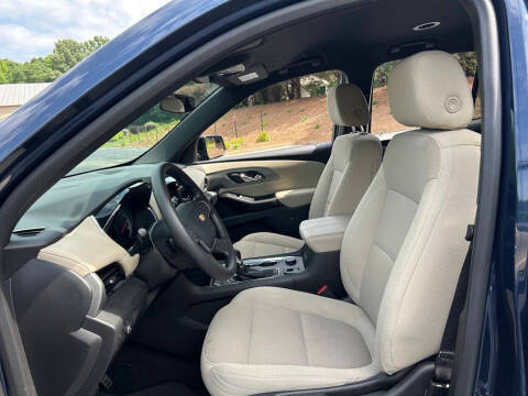 2023 Chevrolet Traverse LS