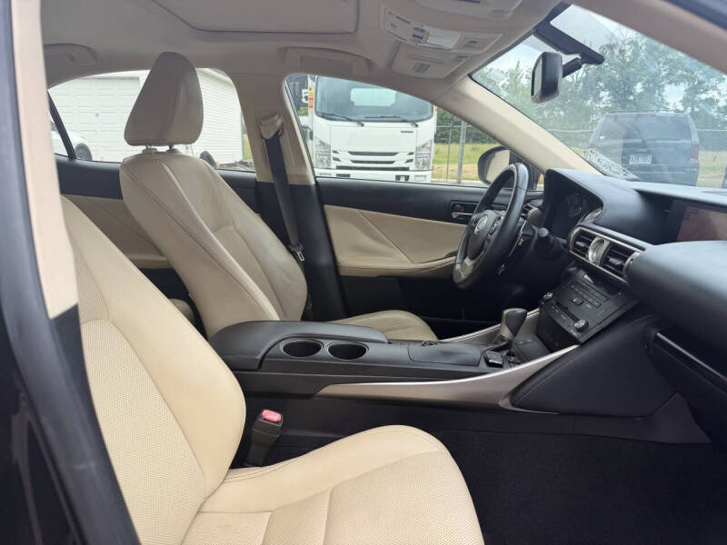2015 Lexus IS 250