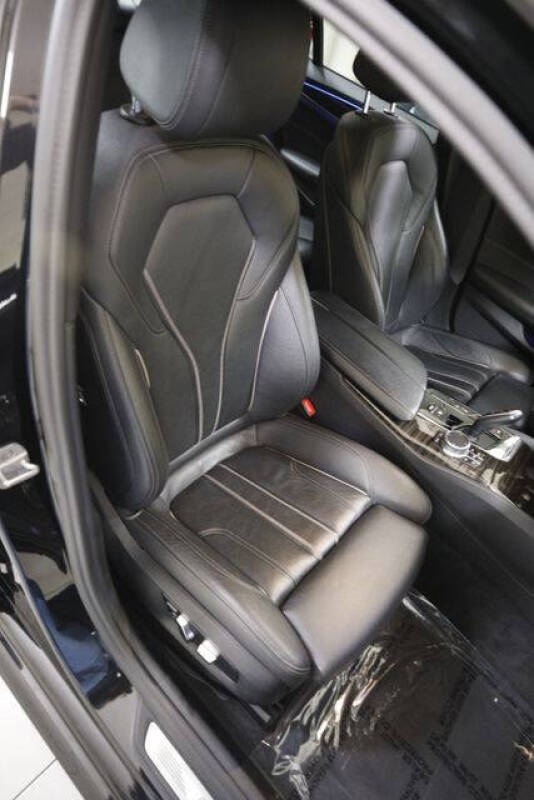 2021 BMW 5 Series 540i