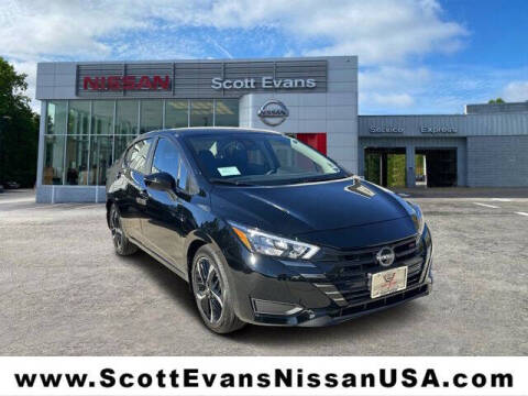 2025 Nissan Versa SR