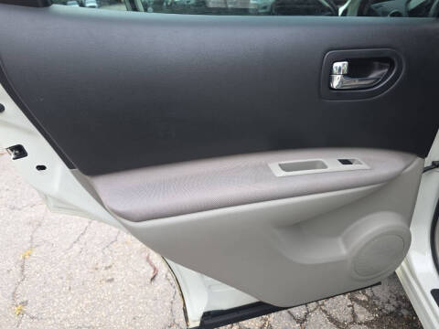 2015 Nissan Rogue Select S