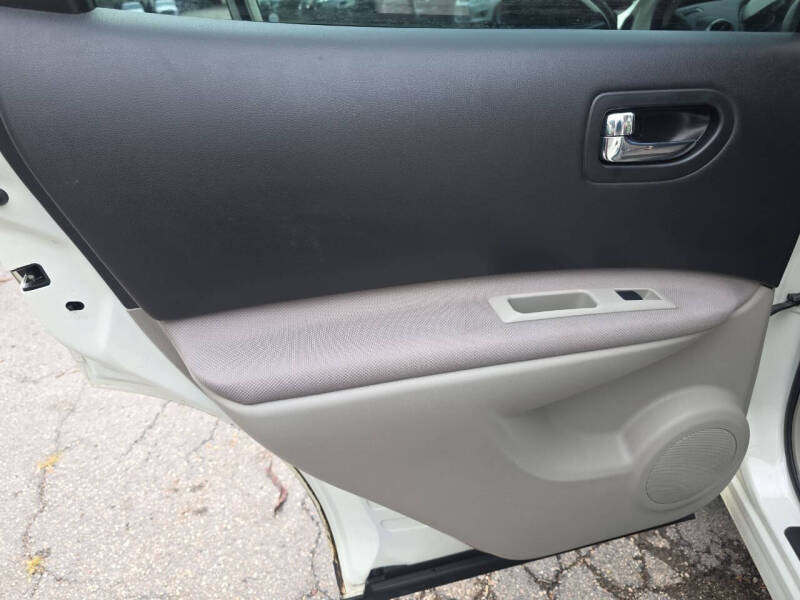 2015 Nissan Rogue Select S