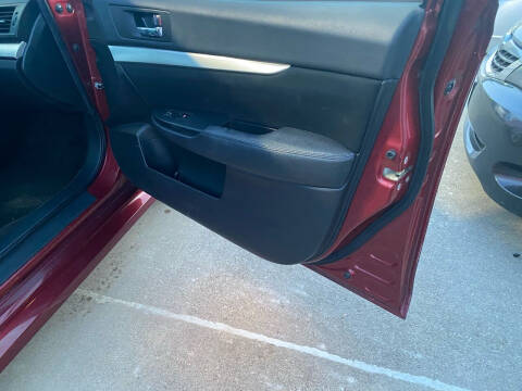 2013 Subaru Legacy 2.5i Sport