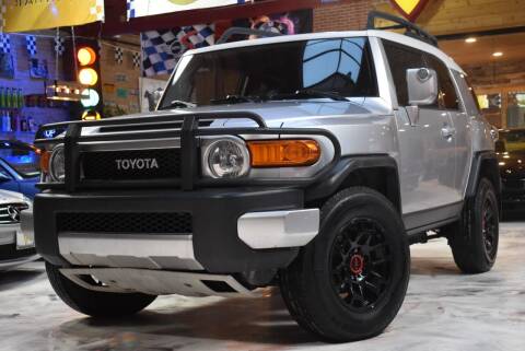 2007 Toyota FJ Cruiser for sale at Chicago Cars US in Summit IL