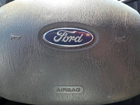 2006 Ford E-Series E-250