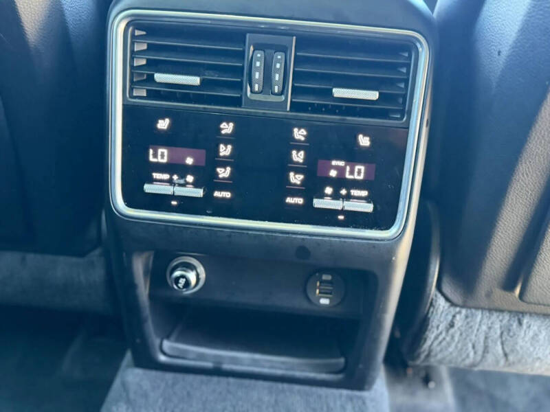 2019 Porsche Cayenne S