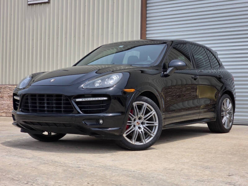 2014 Porsche Cayenne GTS