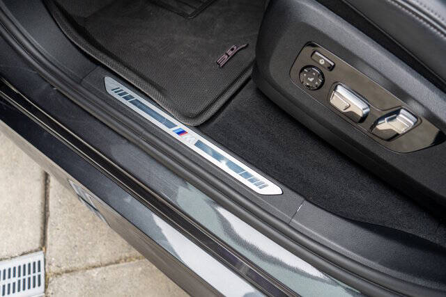2022 BMW X5 21