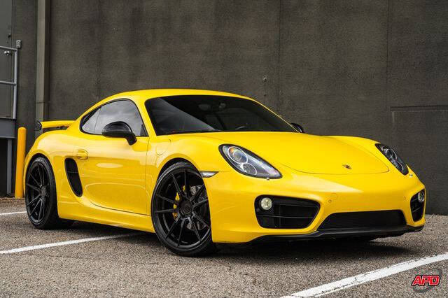 2016 Porsche Cayman
