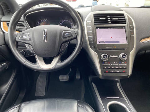 2019 Lincoln MKC Select