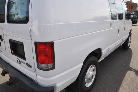 2013 Ford E-Series