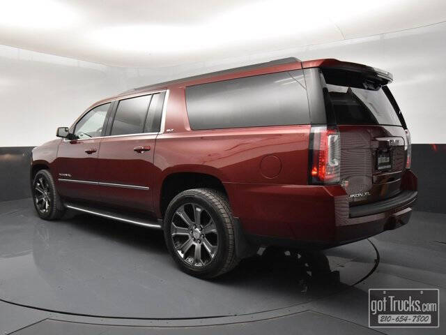 2016 GMC Yukon XL SLT