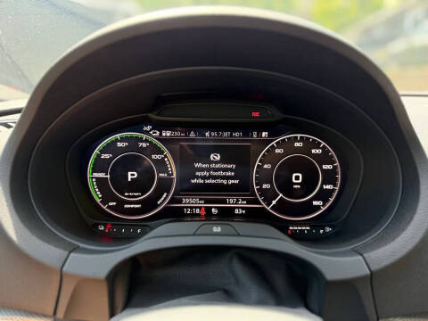 2017 Audi A3 Sportback e-tron 1.4T Premium Plus