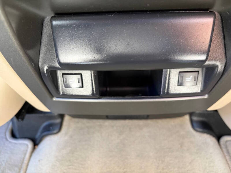 2013 Land Rover LR4 HSE