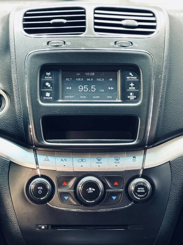 2011 Dodge Journey Crew