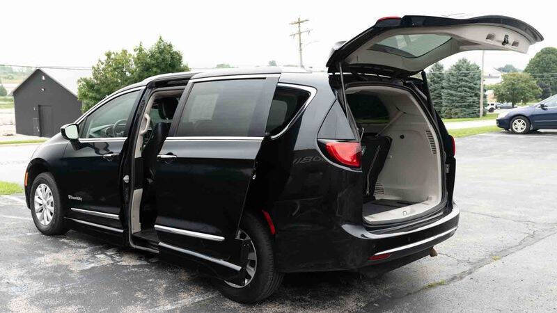 2019 Chrysler Pacifica Touring L