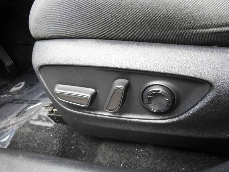 2021 TOYOTA RAV4 SUV / Crossover - $23,900