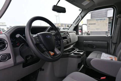 2025 Ford E-Series