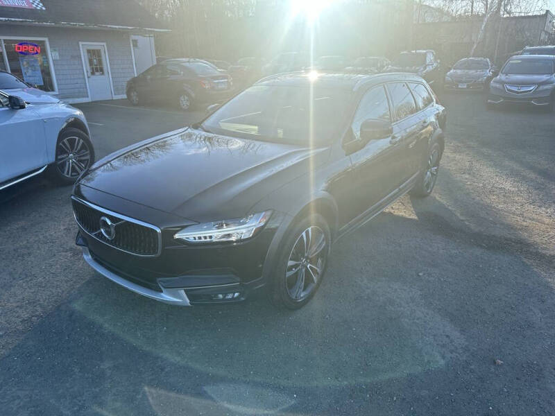 2018 Volvo V90 Cross Country T5