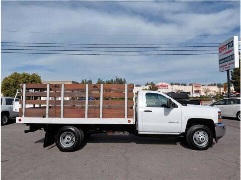 2019 Chevrolet Silverado 3500HD CC